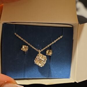 Gold Tone Crystal Pendant Necklace and Stud Earrings Set